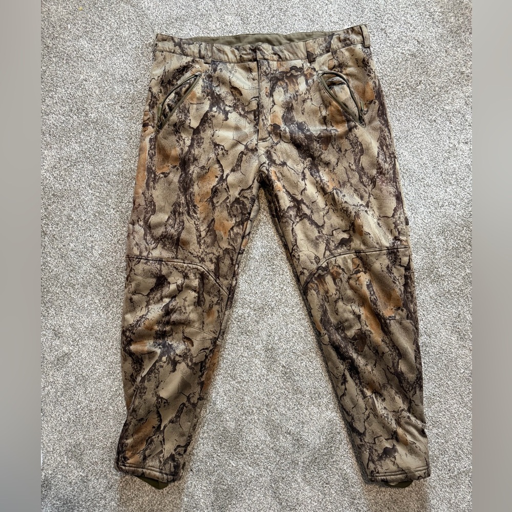 Men's BANDED 2XL BNWOT Camouflage Pants